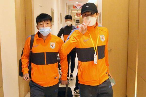 开云电子-孙准浩处子秀惊艳后许愿：像在全北那样率泰山夺冠